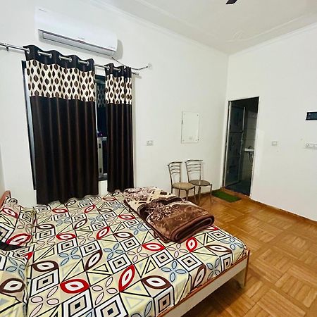 Milan Hotel & Restaurant Sikar Экстерьер фото