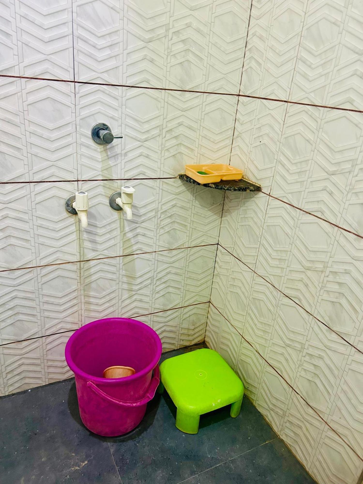 Milan Hotel & Restaurant Sikar Экстерьер фото